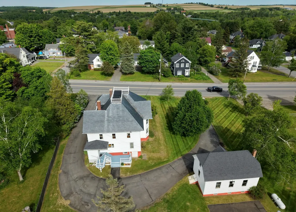 636 Main Street Caribou ME 04736