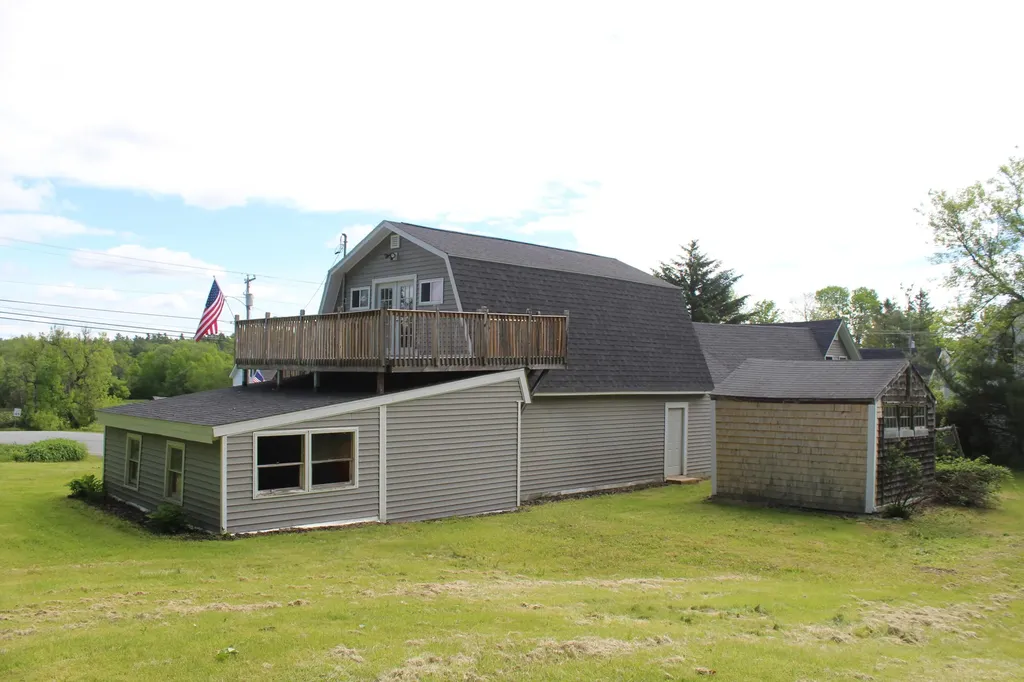 872 Main Road W Carmel ME 04419