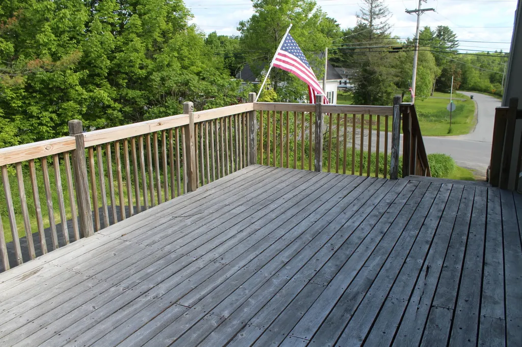 872 Main Road W Carmel ME 04419