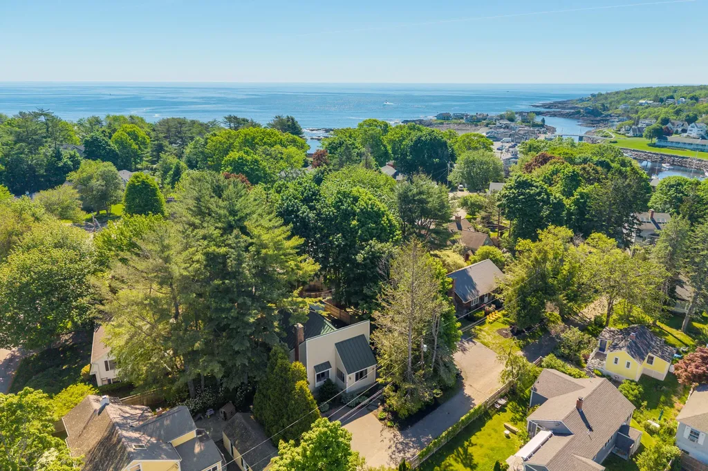 15 Constance Way Ogunquit ME 03907