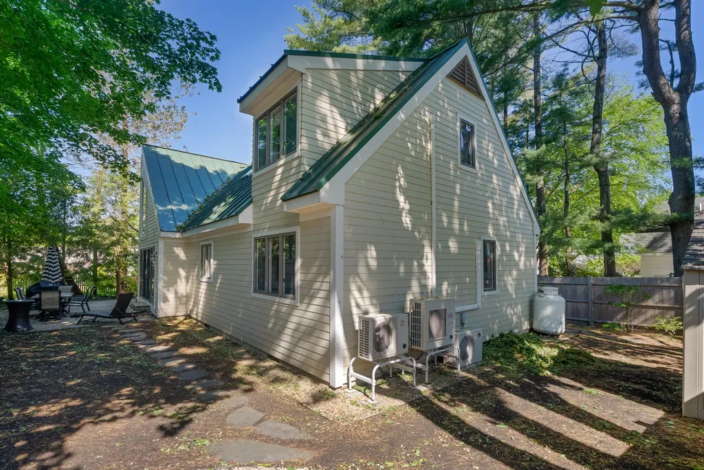 15 Constance Way Ogunquit ME 03907