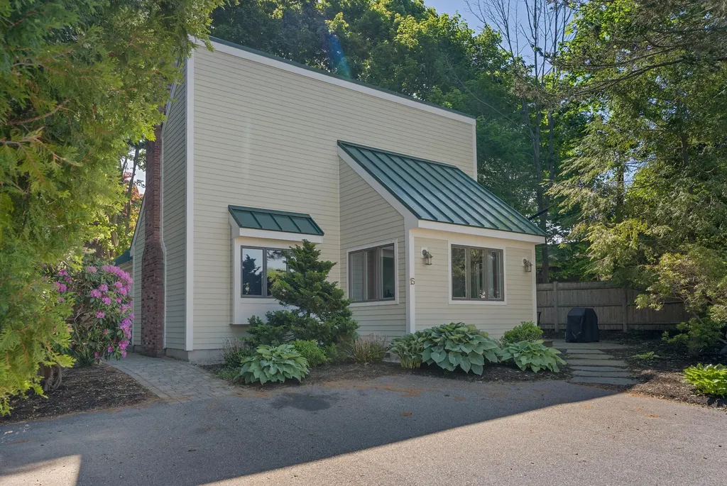 15 Constance Way Ogunquit ME 03907