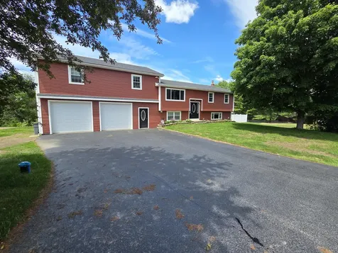 29 Deerfield Drive Sabattus ME 04280