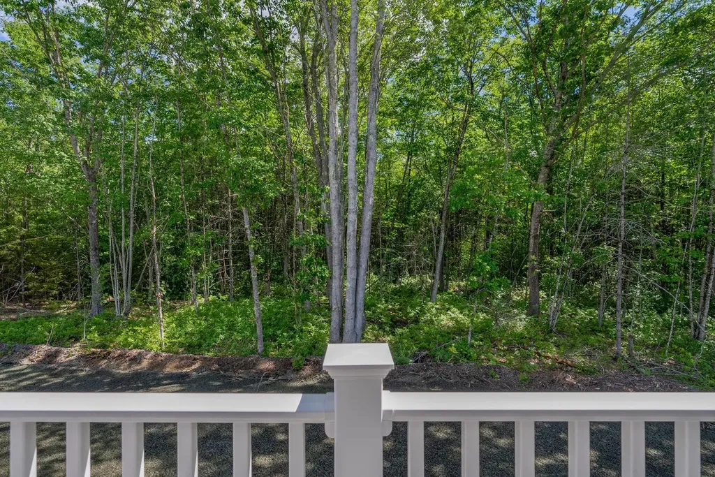 12 Creekside Court Kennebunk ME 04043