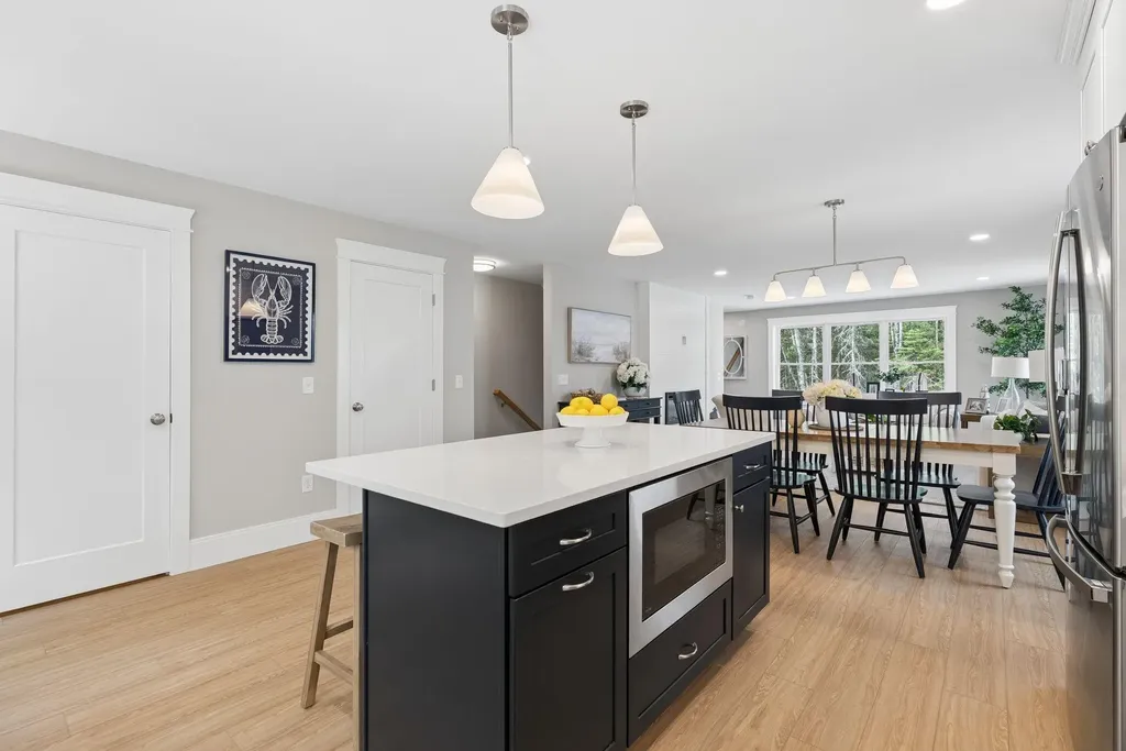 12 Creekside Court Kennebunk ME 04043
