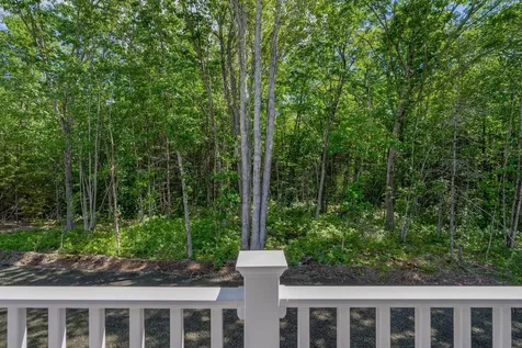 12 Creekside Court Kennebunk ME 04043