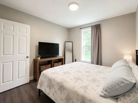 28 Coe Street Auburn ME 04210