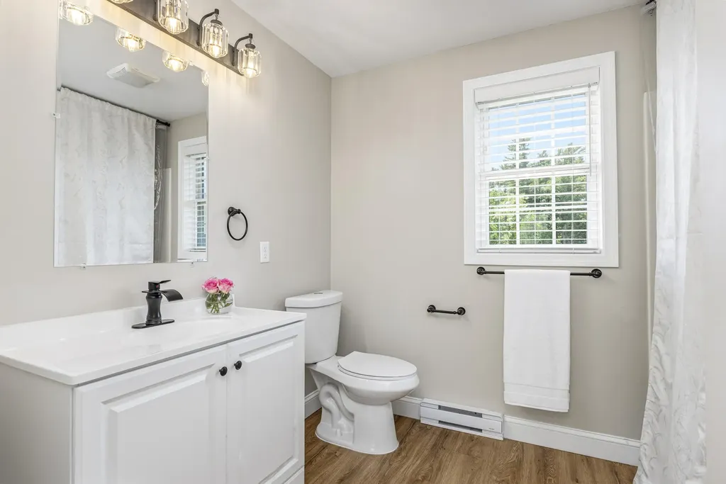 11 Smithwheel Road Old Orchard Beach ME 04064