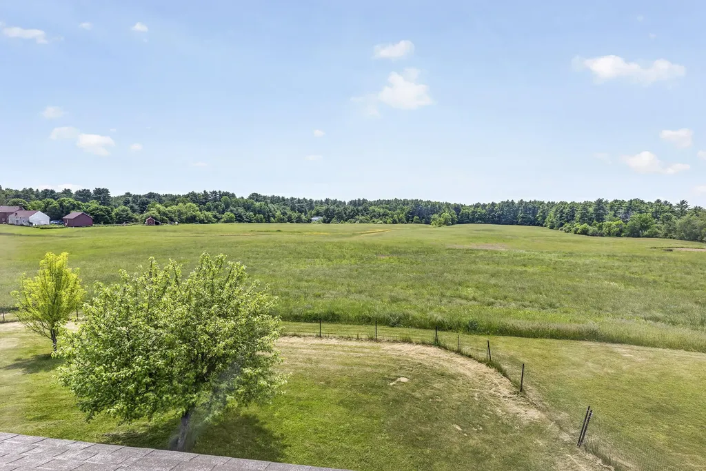 26 Runaround Pond Road Durham ME 04222