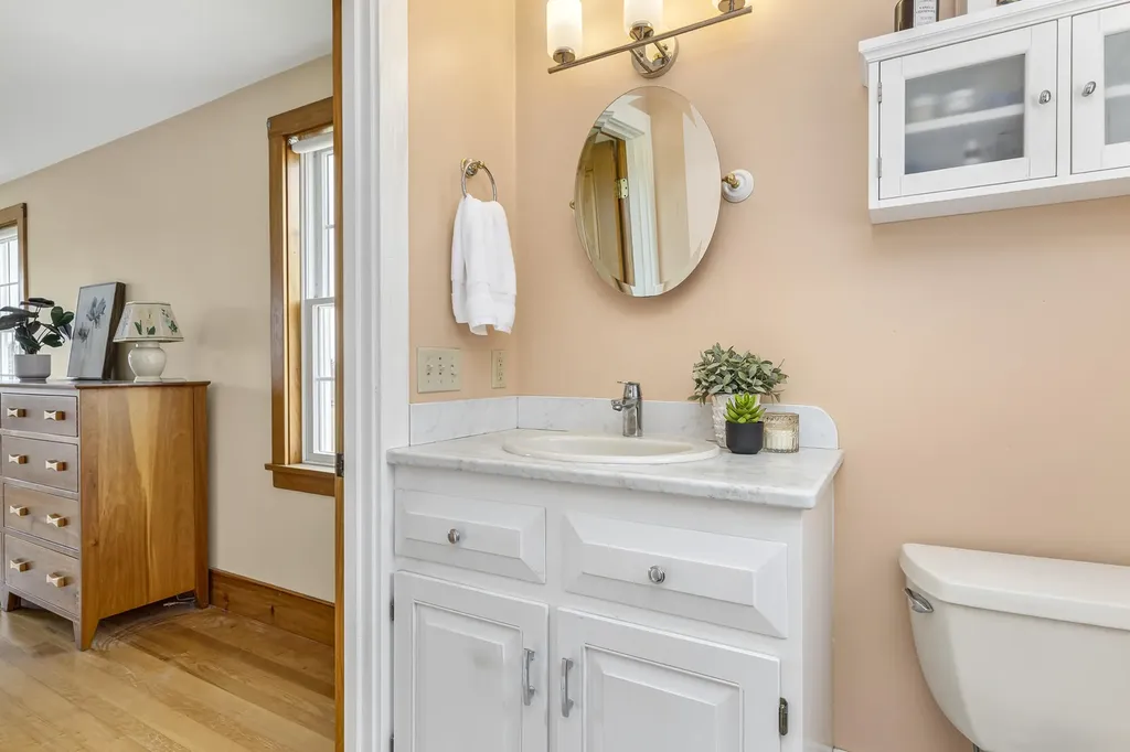 26 Runaround Pond Road Durham ME 04222