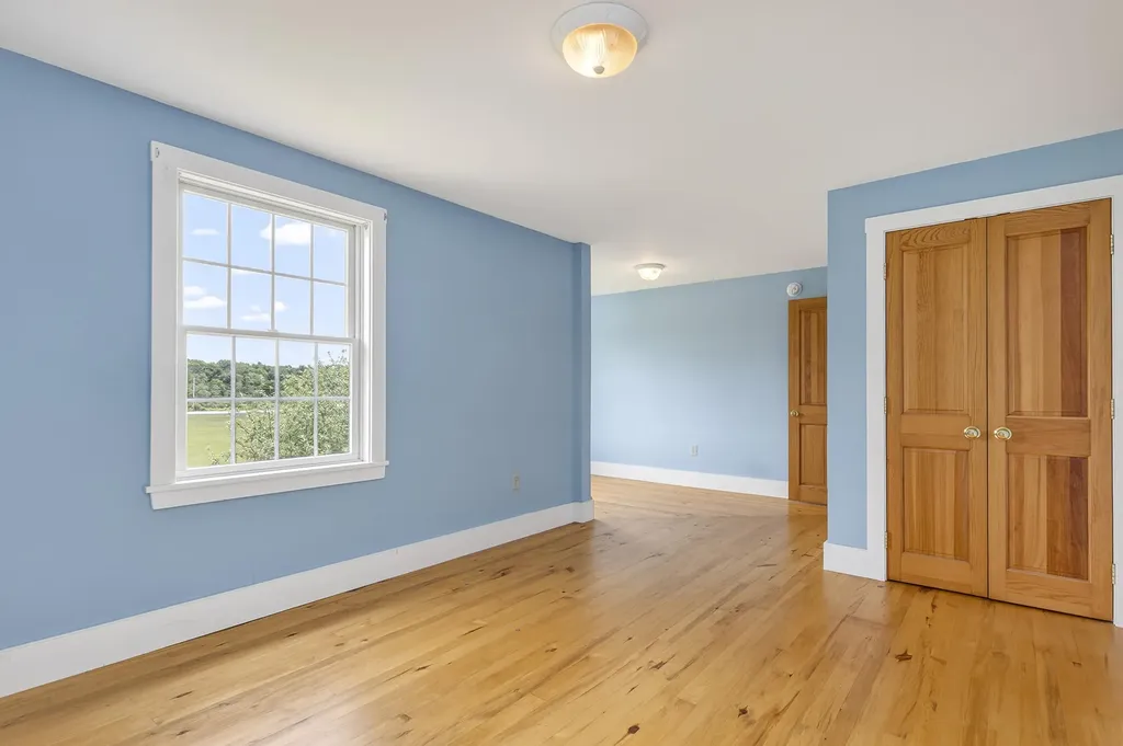 26 Runaround Pond Road Durham ME 04222