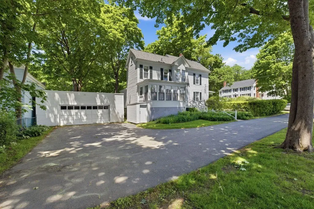 5 Cherry Lane Biddeford ME 04005