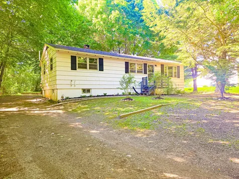 26 Old County Road Hampden ME 04444