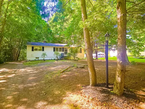 26 Old County Road Hampden ME 04444
