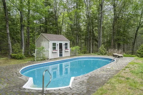 14 Summit Terrace Falmouth ME 04105
