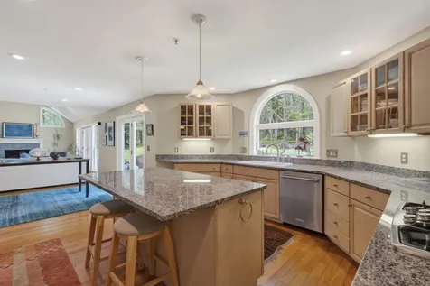 14 Summit Terrace Falmouth ME 04105