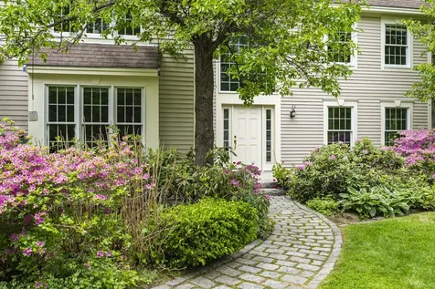 14 Summit Terrace Falmouth ME 04105