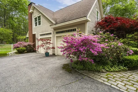 14 Summit Terrace Falmouth ME 04105