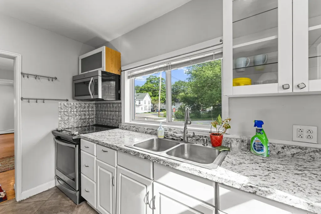 265 Lincoln Street South Portland ME 04106