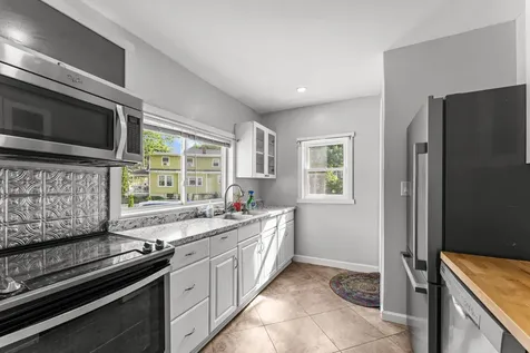 265 Lincoln Street South Portland ME 04106