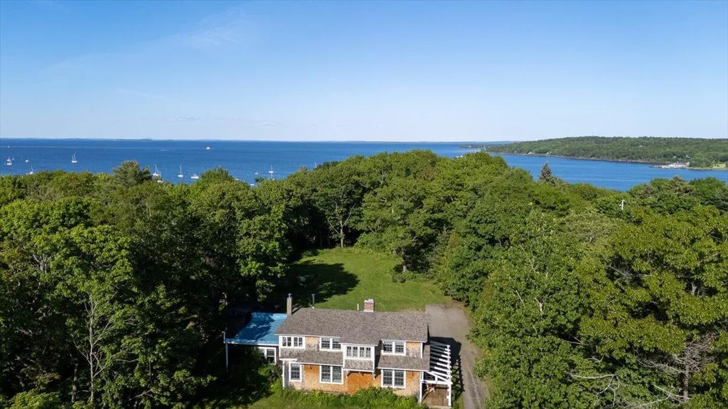 44 Ingraham Drive Owls Head ME 04854