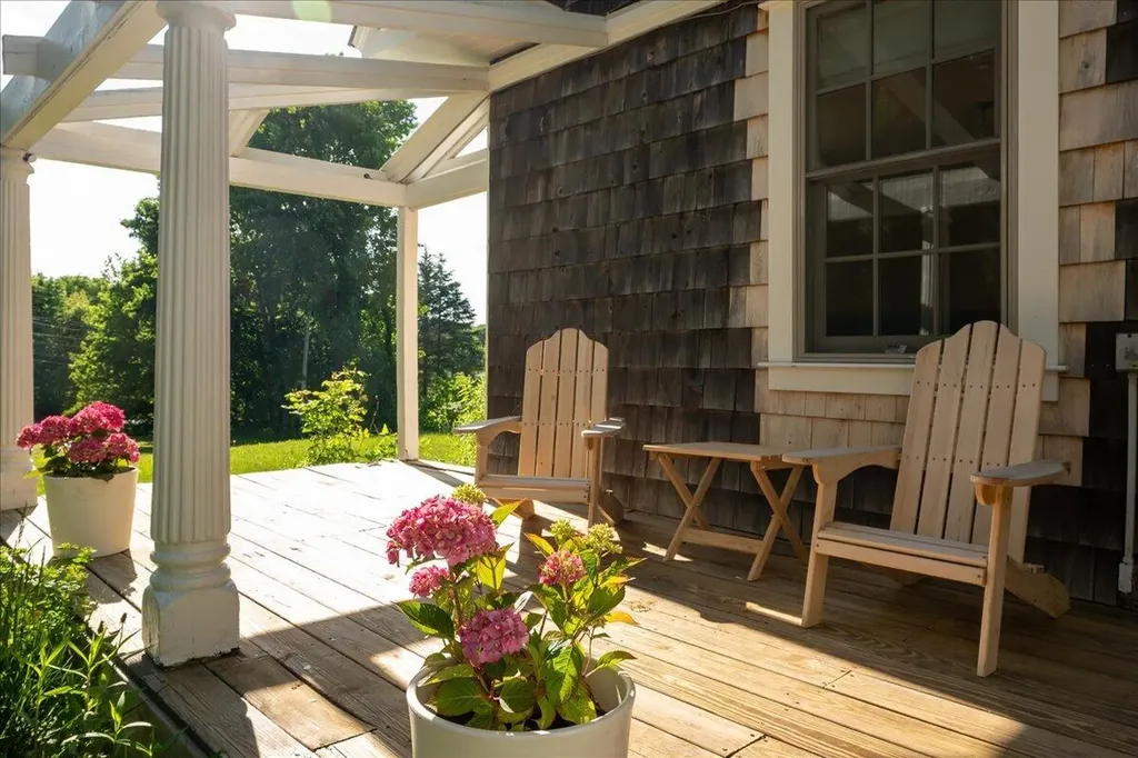 44 Ingraham Drive Owls Head ME 04854