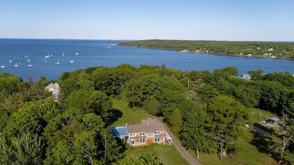 44 Ingraham Drive Owls Head ME 04854