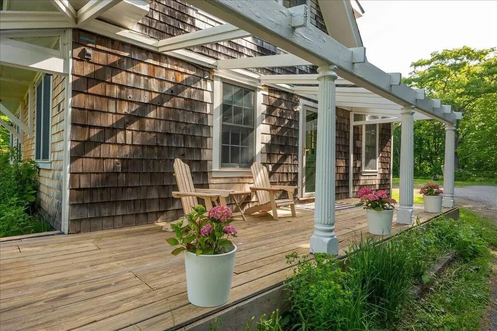 44 Ingraham Drive Owls Head ME 04854