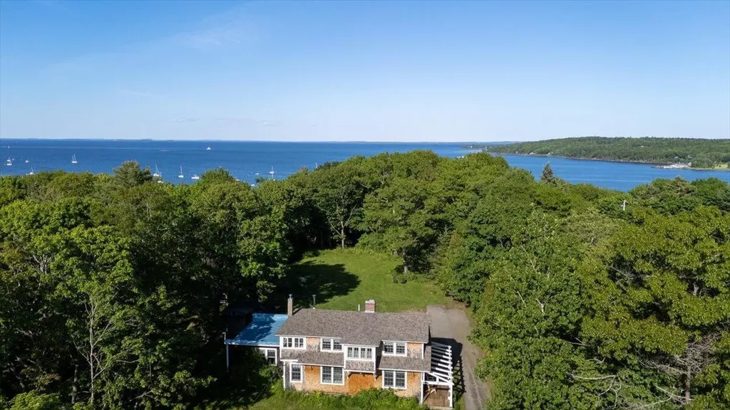 44 Ingraham Drive Owls Head ME 04854