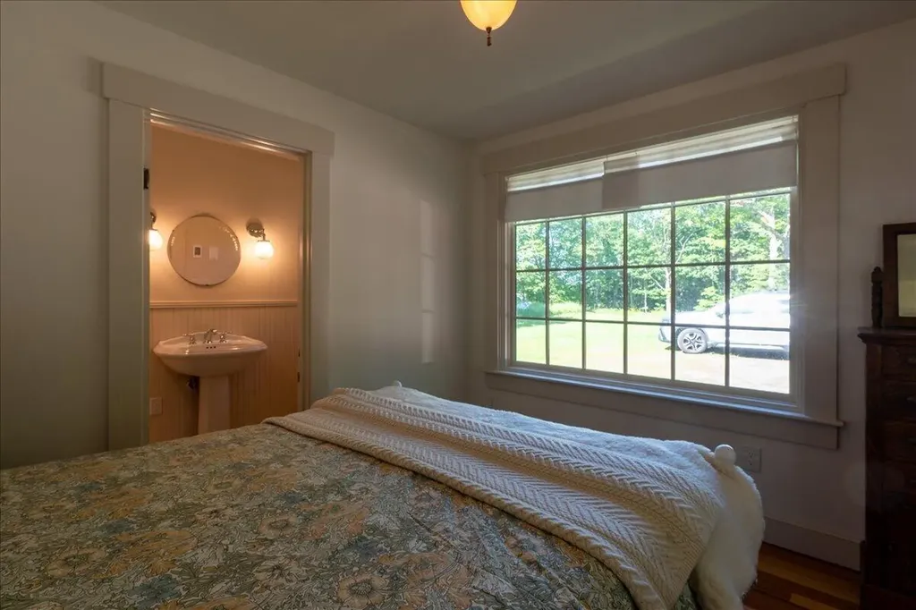 44 Ingraham Drive Owls Head ME 04854