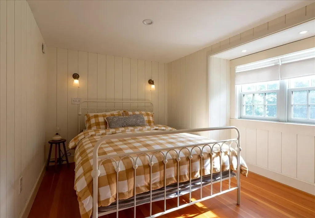 44 Ingraham Drive Owls Head ME 04854