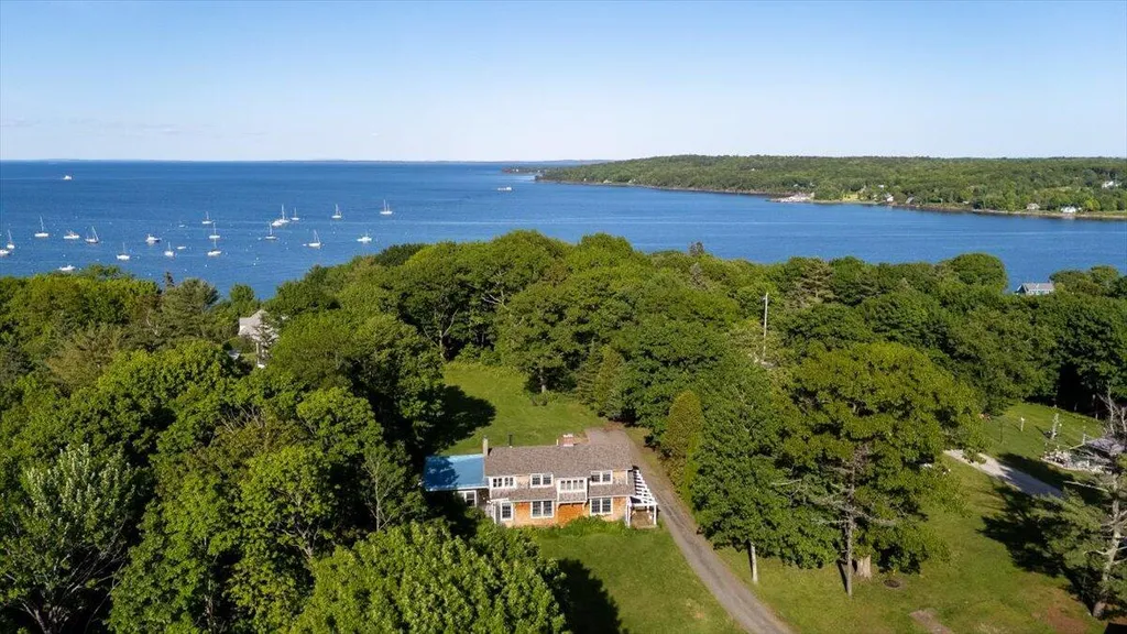 44 Ingraham Drive Owls Head ME 04854