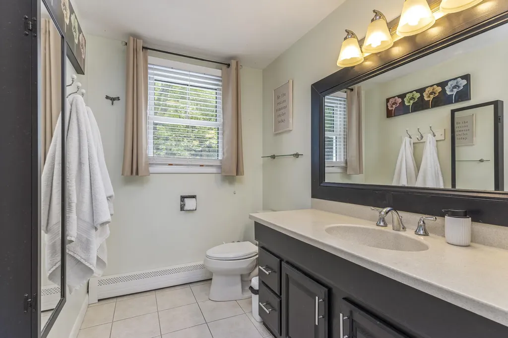 95 Raymond Hill Road Raymond ME 04071