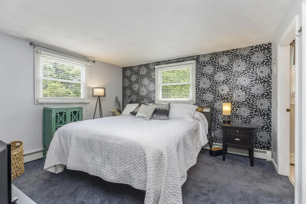 95 Raymond Hill Road Raymond ME 04071