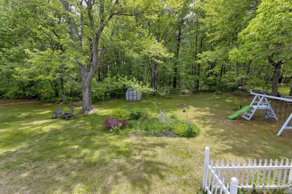 95 Raymond Hill Road Raymond ME 04071