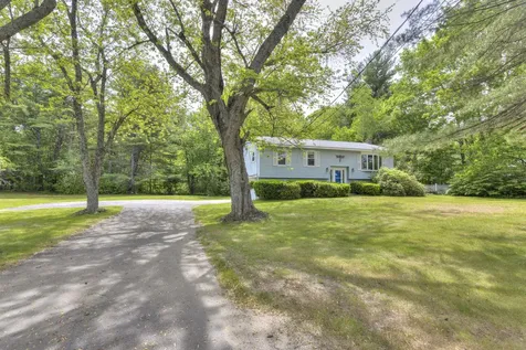 95 Raymond Hill Road Raymond ME 04071