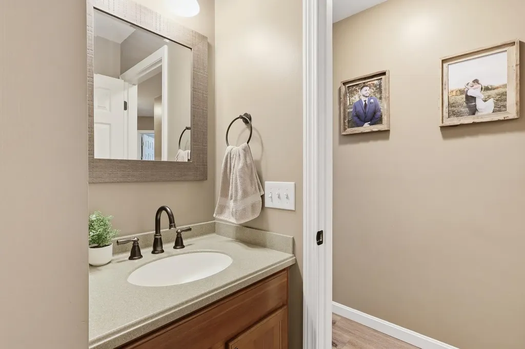 45 Fortin Drive Minot ME 04258