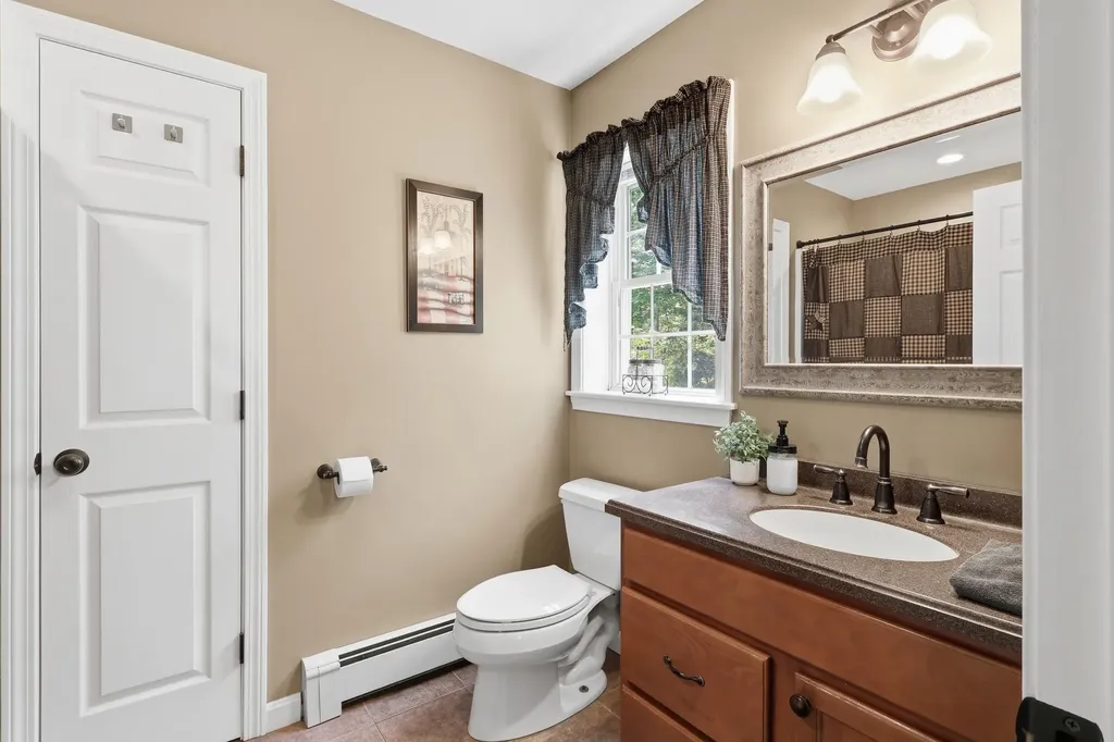 45 Fortin Drive Minot ME 04258