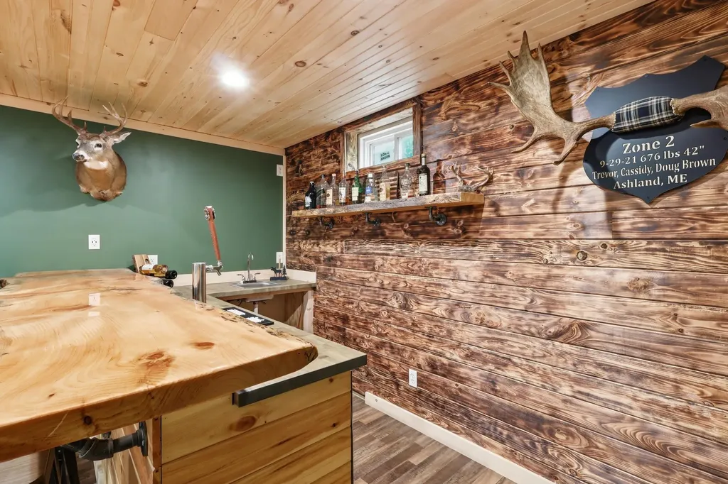 45 Fortin Drive Minot ME 04258