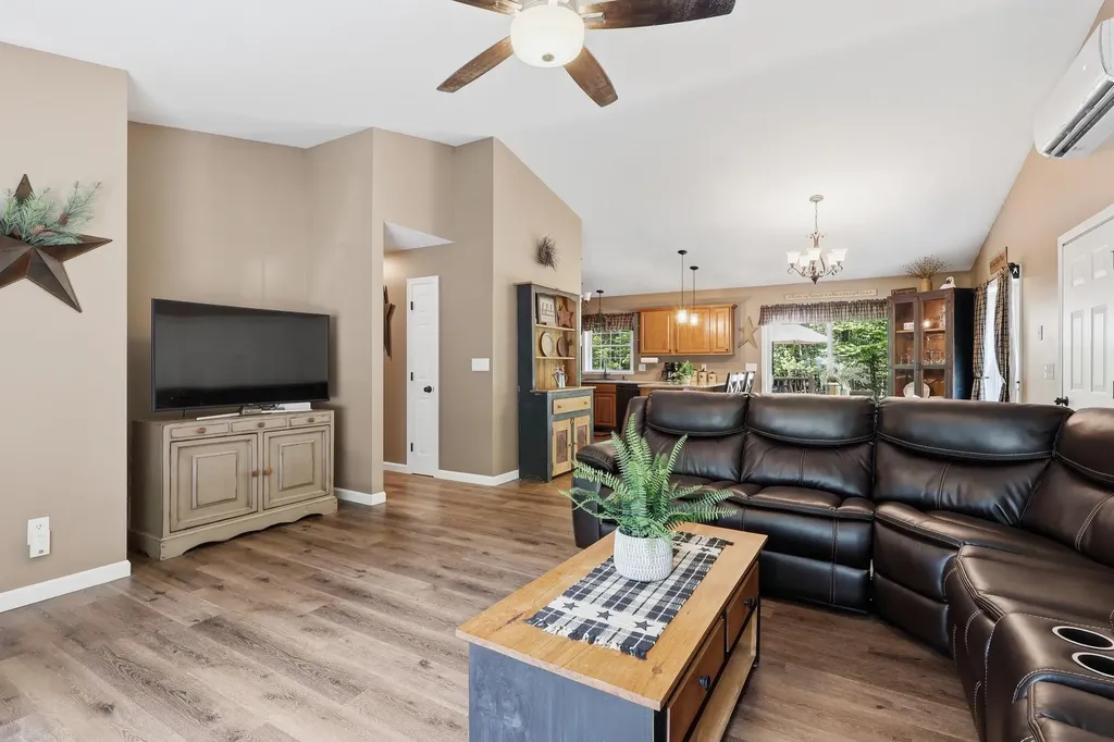 45 Fortin Drive Minot ME 04258