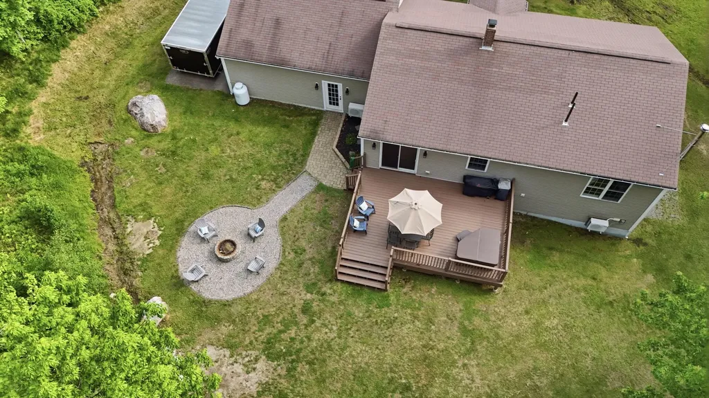 45 Fortin Drive Minot ME 04258