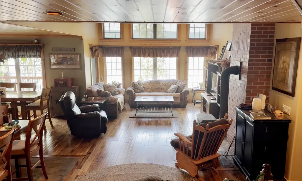 446 E Van Buren Cove Road T17 R3 Wels ME 04785