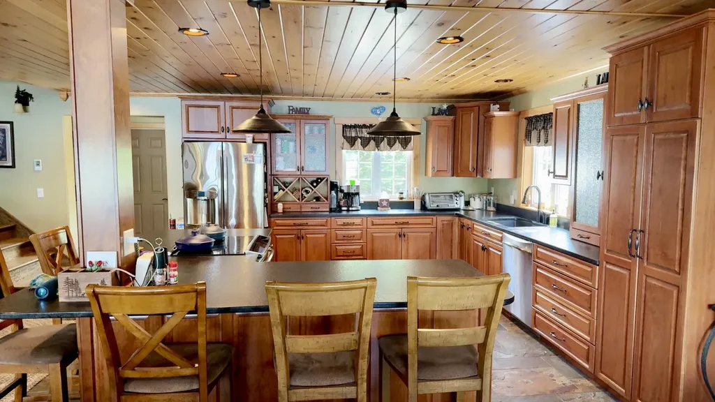 446 E Van Buren Cove Road T17 R3 Wels ME 04785