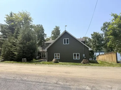 446 E Van Buren Cove Road T17 R3 Wels ME 04785