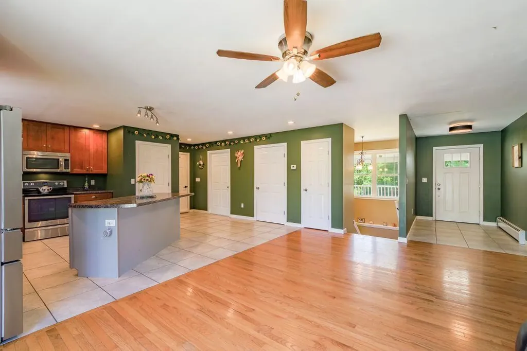 25 Lola Drive China ME 04358