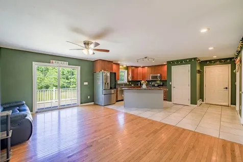 25 Lola Drive China ME 04358