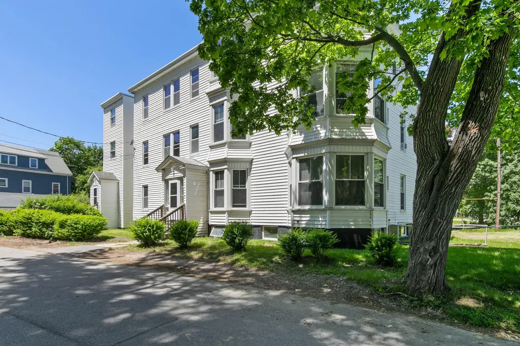 7 Huntress Street Portland ME 04102