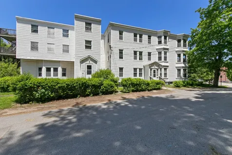 7 Huntress Street Portland ME 04102