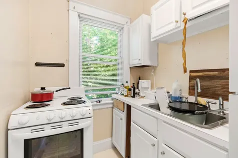 7 Huntress Street Portland ME 04102