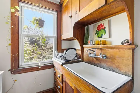 7 Huntress Street Portland ME 04102